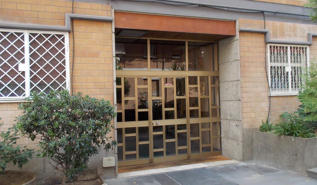 Roma Tourist House Hotel ภายนอก รูปภาพ